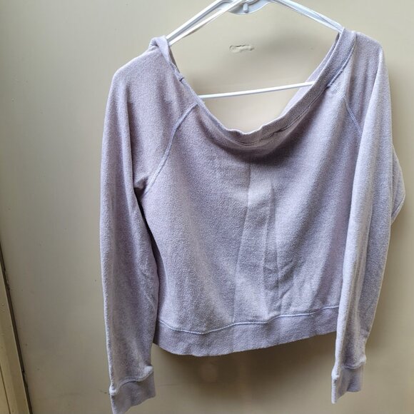 Universal Studio Hello Kitty Off Shoulder Sweatshirt - Picture 2 of 4